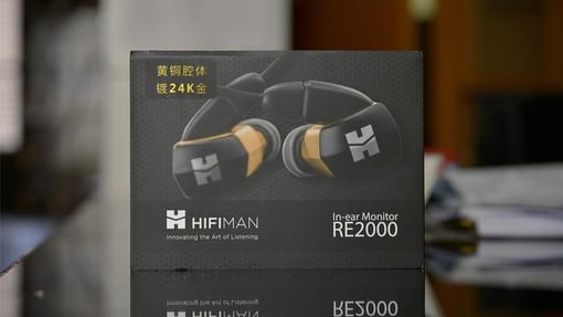 试听了一周，简单谈谈HIFIMAN的顶级黑科技耳塞RE2000 转