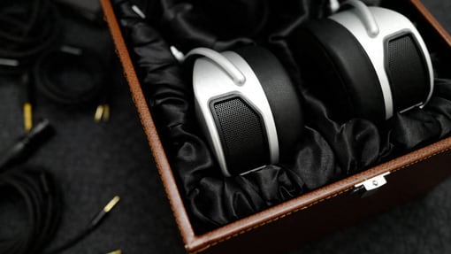 测评分享|暗流汹涌与心潮澎湃，HIFIMAN ISVARNA 动圈+平板混合动力耳机测试