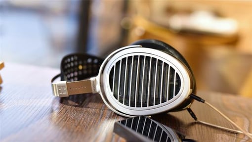 售价仅2万的国产顶级耳机——HIFIMAN HE1000se体验评测