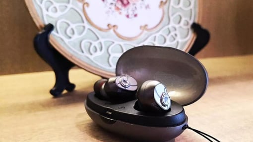 真正做到发烧音质的真无线耳机：HIFIMAN TWS600
