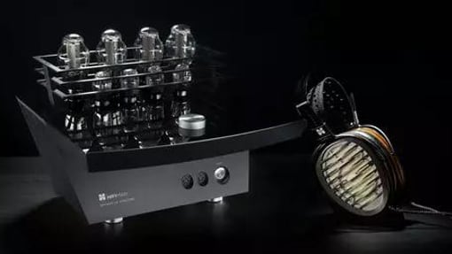 耳道极过瘾的感官新世界！HIFIMAN亮相第三届Z·HiFi体验会