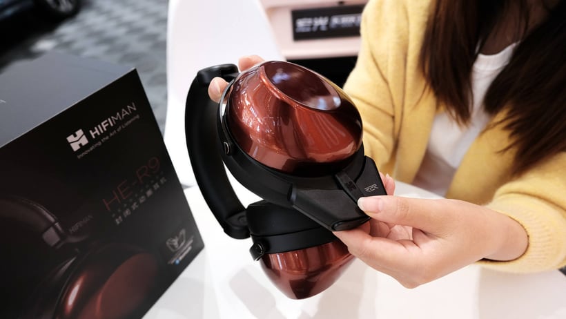 超高性价比享受旗舰好声音，HIFIMAN HE-R9动圈封闭大耳体验